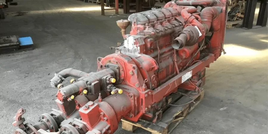 Engine Mercedes OM427