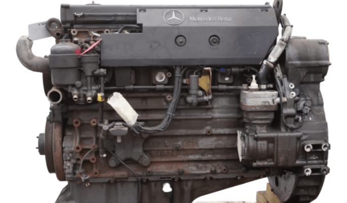 Engine Mercedes OM906LA