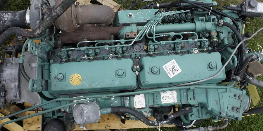 Engine Volvo D6A210