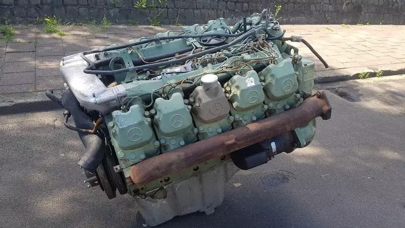 Engine Mercedes OM443
